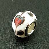 CHARM BEAD WITH SILVER PLATED LINING. 68200136