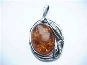 TRADITIONAL STYLE AMBER PENDANT ref BN2C159001