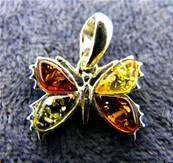 925 SILVER PENDANT IN FORM OF A BUTTERFLY. SPR8634PEND