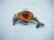 SILVER and AMBER BROOCH - refBN8C323002