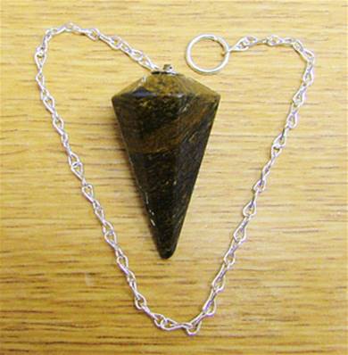 BRONZITE FACETED POINT STYLE PENDULUM. SPR4827