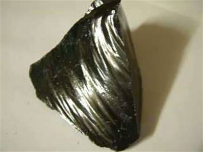 PETRIFIED WOOD CHUNKS (1KG BAG).   PETO3W