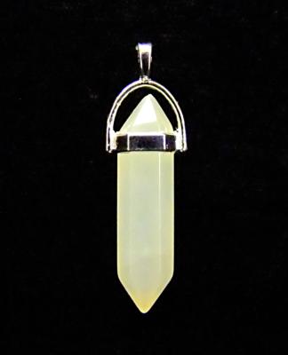 NEW JADE DOUBLE TERMINATED HEALING POINT PENDANT.   SPR13074PEND