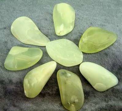 Bowenite Jade Polished Pebbles (Large Size).   SPR3654POLBX