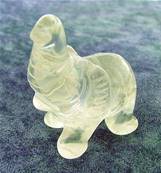 ELEPHANT CARVING IN QUARTZ. SP7944POL