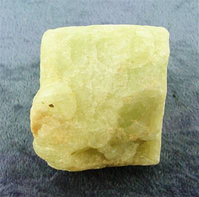 AQUAMARINE ROUGH CRYSTAL SPECIMEN. SP6891