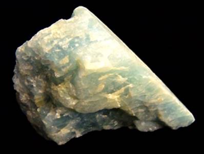 AQUAMARINE ROUGH CRYSTAL SPECIMEN. SP9729SHLF