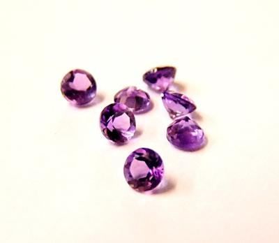 FACETED AMETHYST ROUND CABOCHONS.   AMFAC4MM