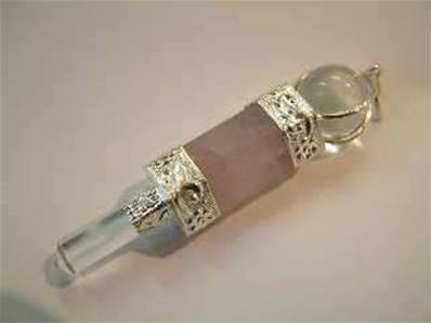 Healing wand 3 piece pendant - Quartz. 1176