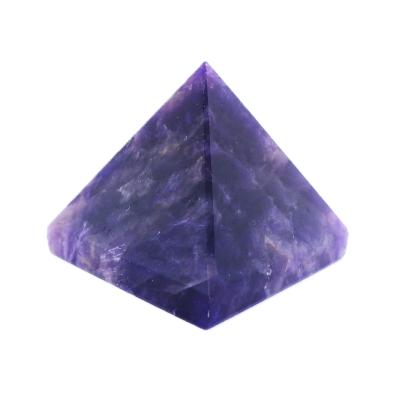 Gemstone Pyramid In Amethyst.   SP17580POL
