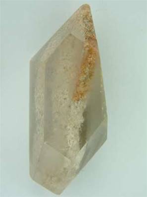 CHLORITE IN QUARTZ POINT SPECIMEN. 48 X 20 X 15MM APROX. 20g. SP530