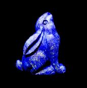 CARVING OF A HARE IN LAPIS LAZULI.   SP12322POL