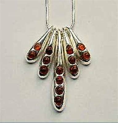 AMBER NECKLACE