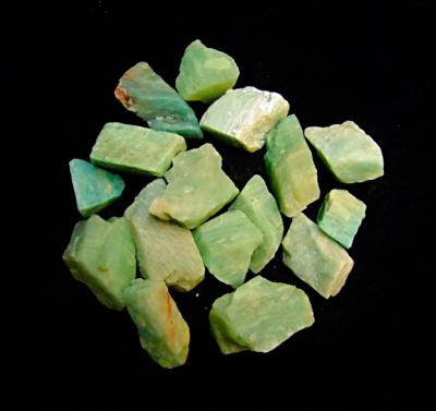 AMAZONITE FRACTURED CRYSTAL CHIPS 'A' GRADE (500g BAG).   SPR12922WH
