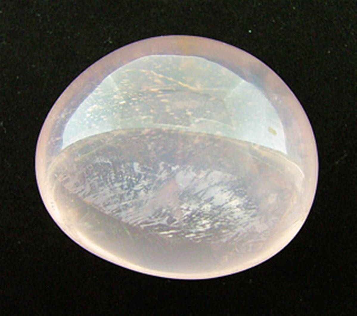 STAR ROSE QUARTZ POLISHED PEBBLE SPECIMEN. SP4687POL