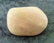 ROSE QUARTZ POLISHED PEBBLE. SP7224POL