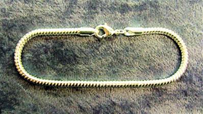SILVER PLATED 7.5" SNAKE CHAIN BRACELET FOR CHARM BEADS. 36200523