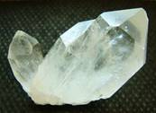 COMPANION QUARTZ POINT SPECIMEN WITH FADEN. SP2691