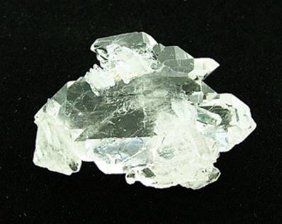 DOUBLE TERMINATED QUARTZ POINT SPECIMEN. SP5102