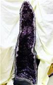 AMETHYST CAVE SPECIMEN 'SORCERER'S KEEP' (URAGUAY). SP4158CAV