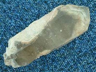 SMOKEY DOUBLE TERMINATED ELESTIAL QUARTZ SPECIMEN WITH RUTILE & CHLORITE INCLUSION. 125 X 45 X 30MM