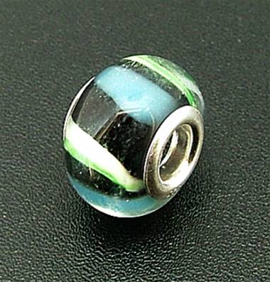 CHARM BEAD WITH STERLING SILVER LINING. 682000