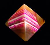 AGATE GEODE PYRAMID (PINK DYED). SP9769POL