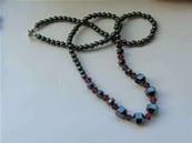 Hematite and Bead necklace with clasp. cyn82003