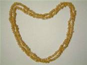 PEACH MOONSTONE CHIP NECKLACE. 36". 25g. PEMOONCHIP36