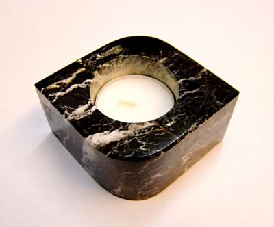 BLACK & WHITE MARBLE SINGLE HOLE TEA LIGHT HOLDER.   SPR11419POL