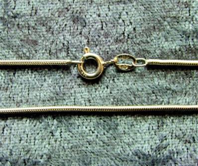 SNAKE STYLE CHAIN IN STERLING SILVER 18" IN LENGTH.   SPR6382