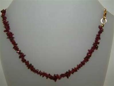 RHODOLITE GEM CHIP NECKLACE (10 PACK). 18" LONG. 26g EACH. SPR670WH