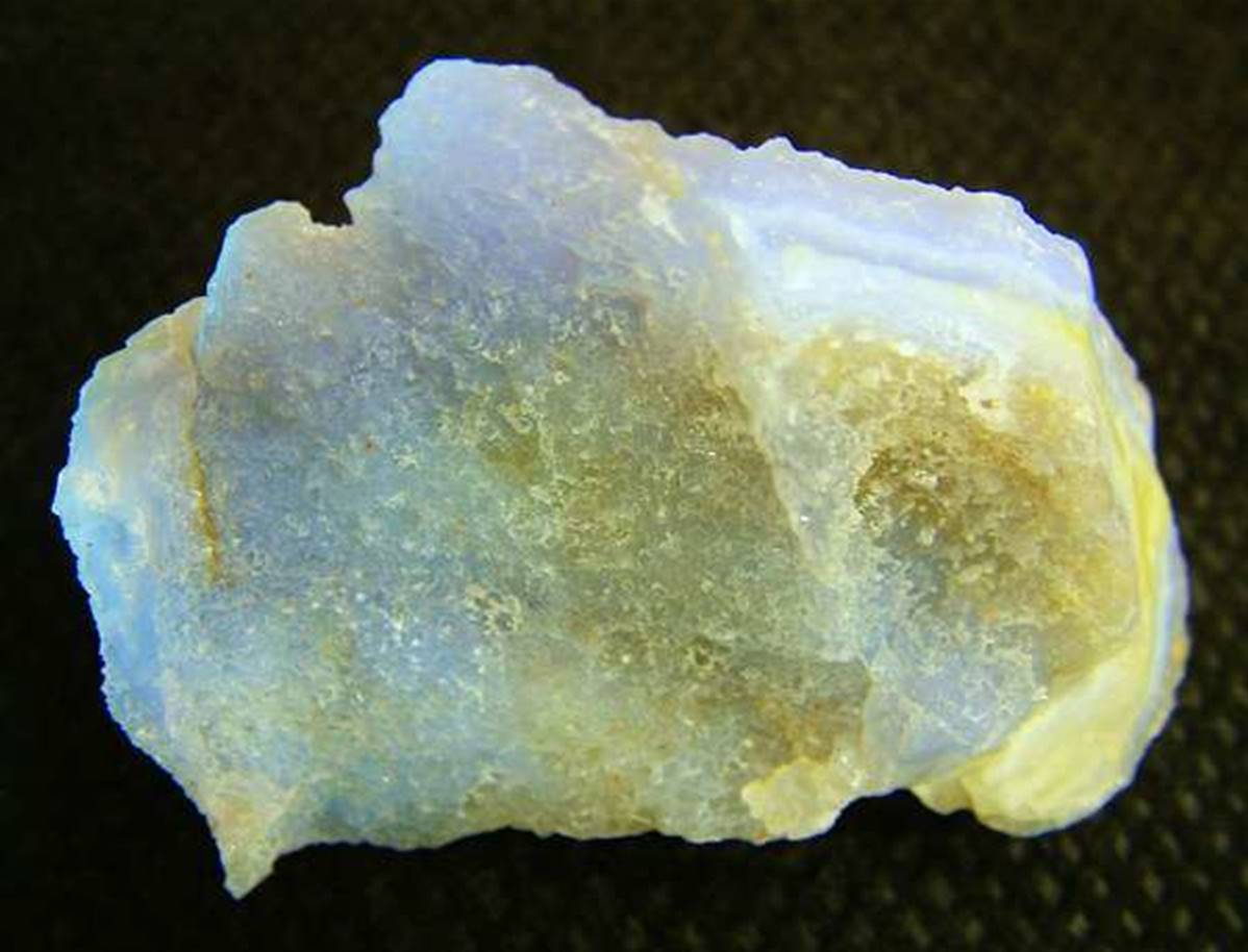 BLUE CHALCEDONY HALF GEODE SPECIMEN. SP2579
