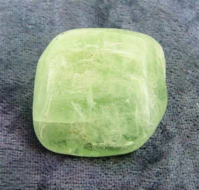 AQUA MARINE POLISHED PEBBLE SPECIMEN. SP6518POL