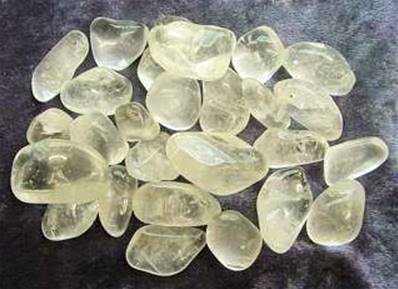QUARTZ POLISHED TUMBLE STONES STANDARD GRADE (1 Kg BAG).   SPR4256WHA