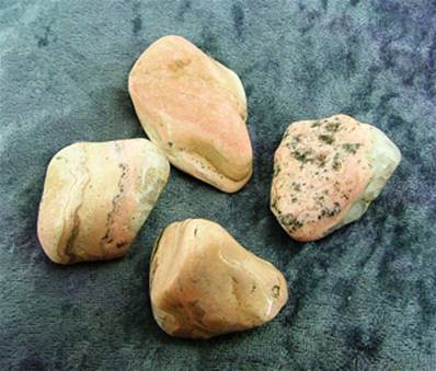 RHODOCROSITE POLISHED PEBBLES 500g BAG. SPR6504WH