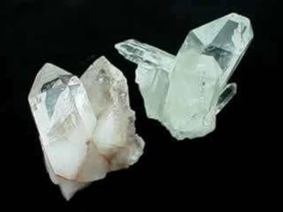 HYMALAYAN QUARTZ CLUSTERS, TOP QUALITY (1KG QUANTITY).   QUARTCL05