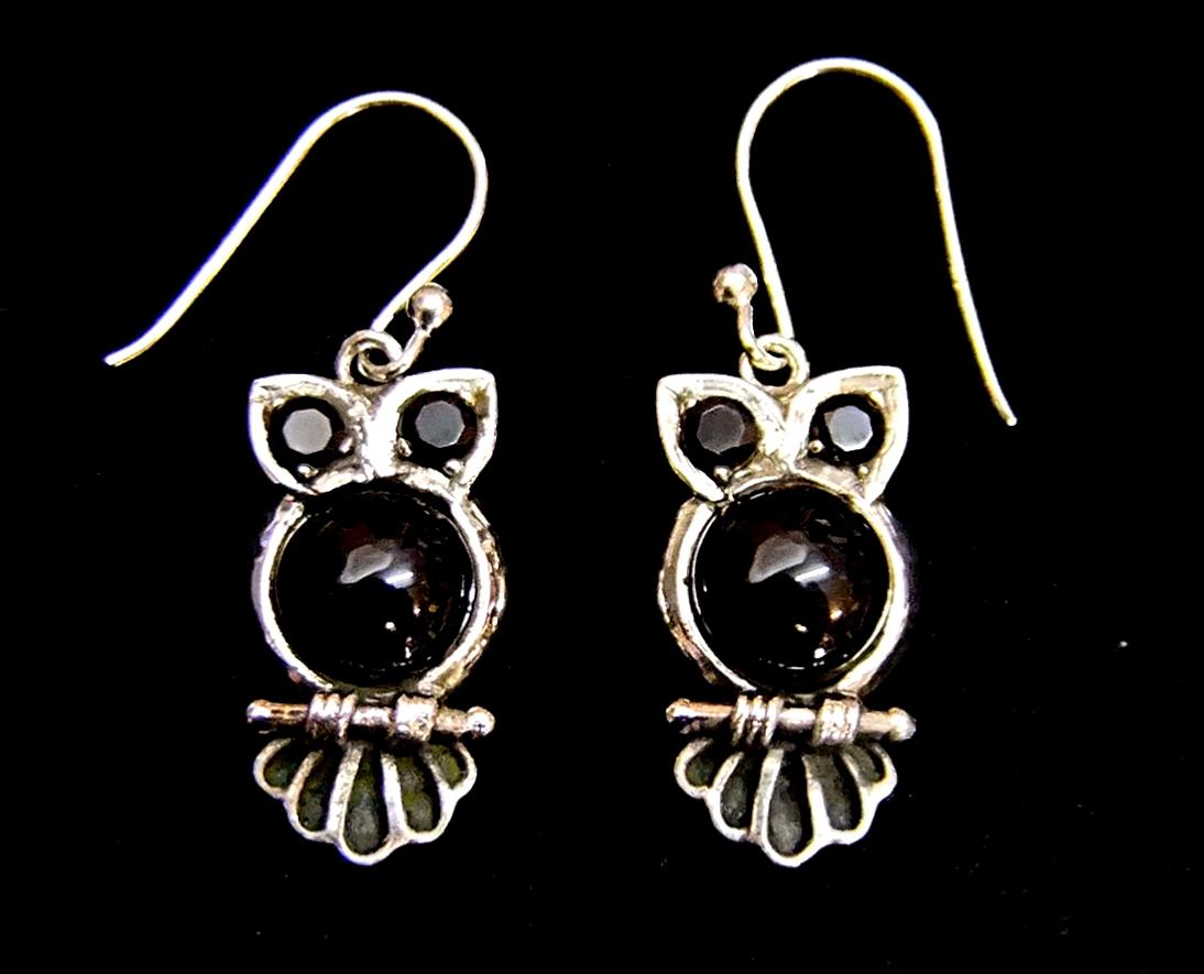 925 SILVER PENDANT STYLE EARRINGS. E3313