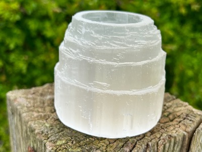 SATIN SPAR (SELENITE) Mountain T- LIGHT HOLDER  Spr15120