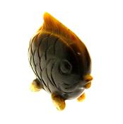 CARVING OF A FISH IN TIGERSEYE.   SP10868POL