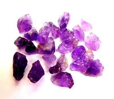 AMAZONIAN AMETHYST ROUGH CRYSTAL CHUNKS (500g BAG).   SPR11128WH