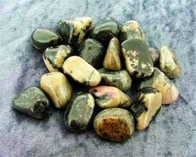 RHODONITE POLISHED TUMBLE STONES (LARGE SIZE, 1 Kg BAG).    SPR5476WHA