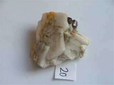 GARNET IN FELDSPAR SPECIMEN SP020 4X4CM