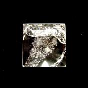 PYRAMID IN QUARTZ.   SP13723POL