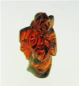 ANGEL CARVING IN BALTIC AMBER. SP5081